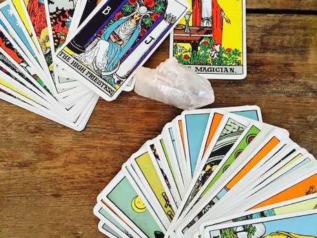 Tarot Readings and life advice