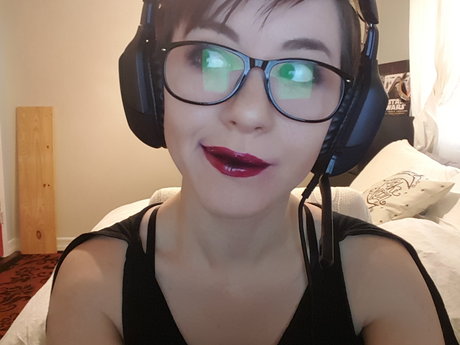 Someone to talk to/game with.