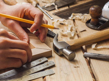 Carpenter Caleb house repair/maint