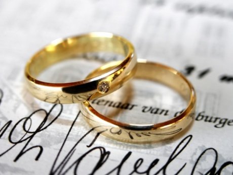 Wedding officiant service