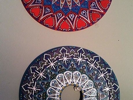 Art -painting done on vinyl record