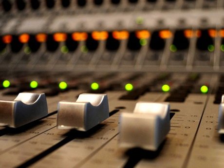 Learn to Record and Mix in Audacity